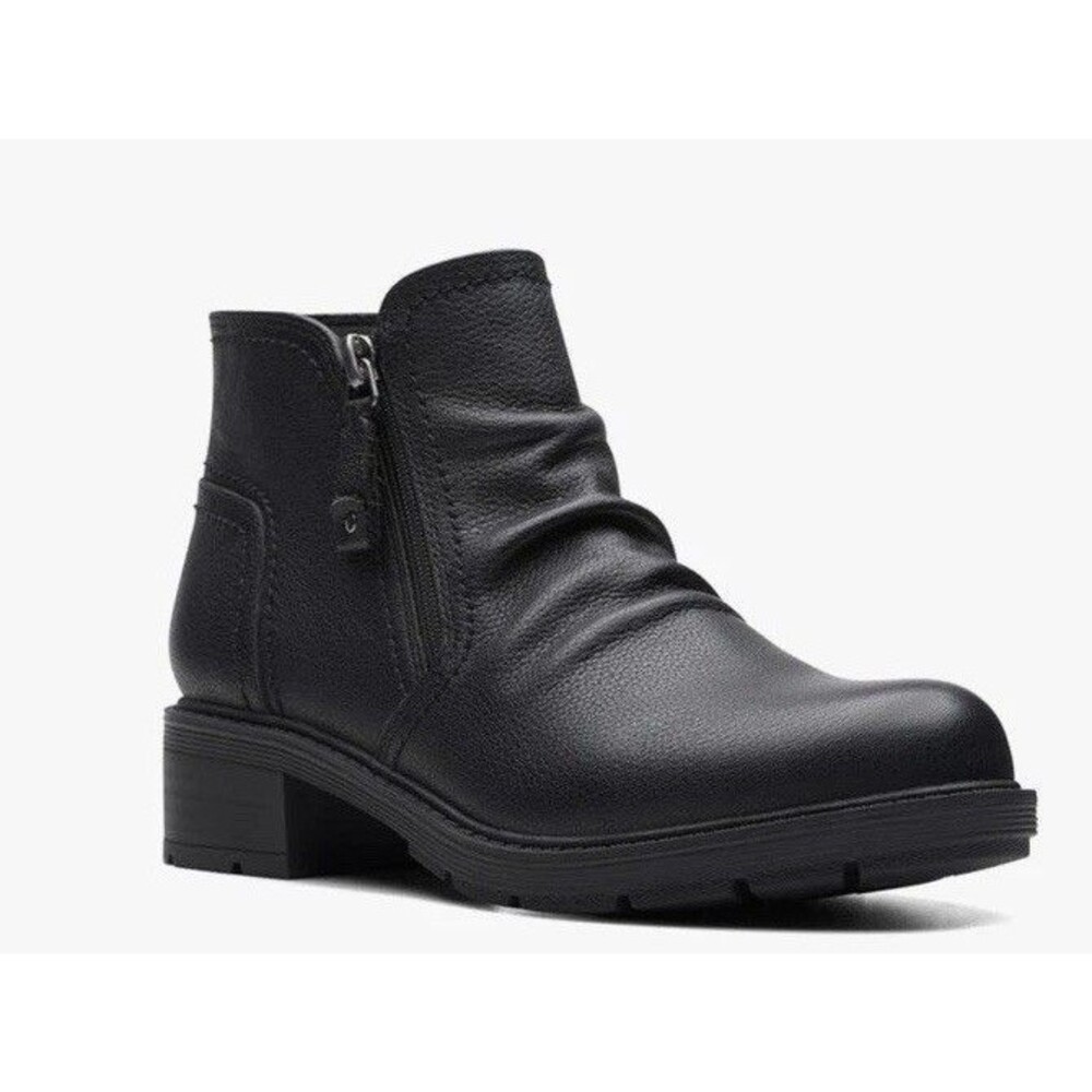8.5 M Clarks Collection Women's Black Leather Dove Lug Sole Ruched Booties Shoe